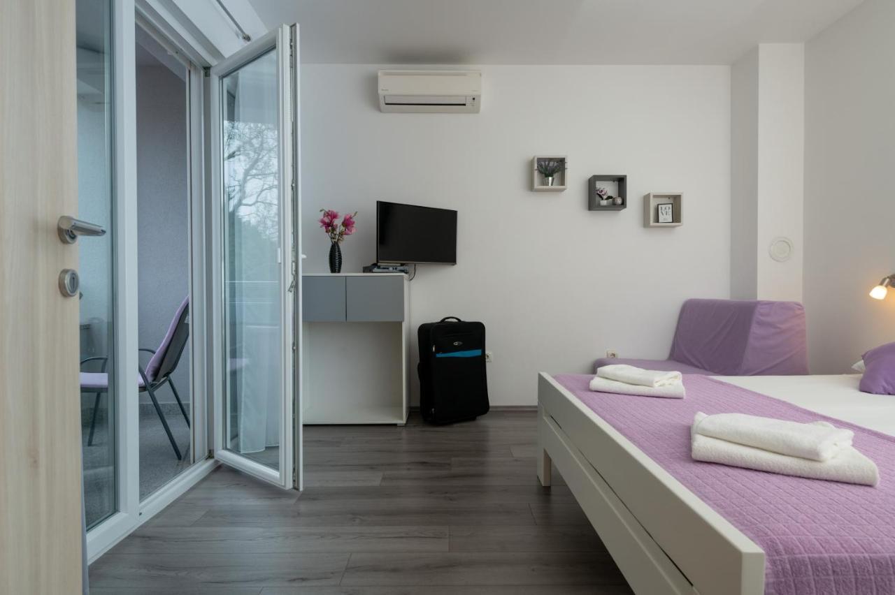Apartments Greta & Ivona Пула Екстериор снимка