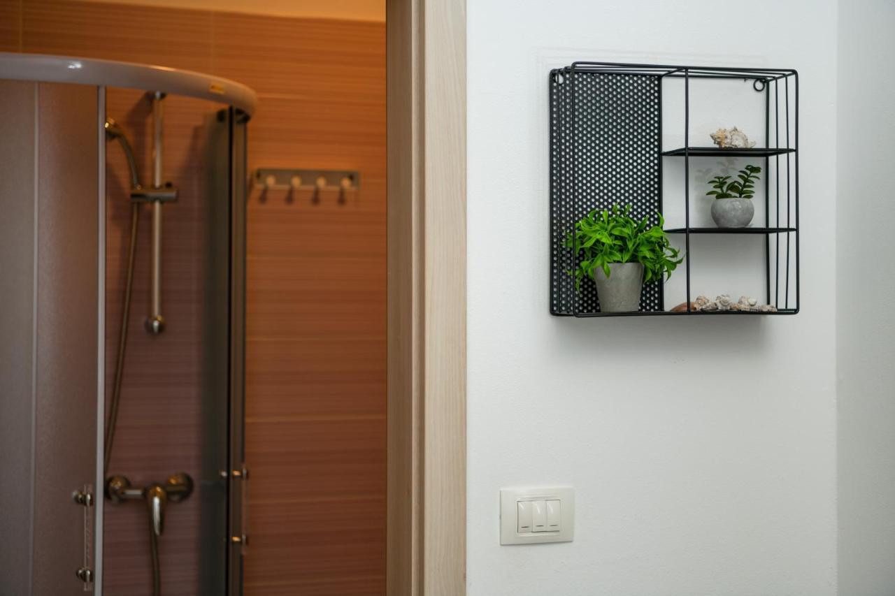 Apartments Greta & Ivona Пула Екстериор снимка